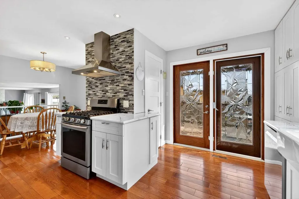 117 Bonitz Court Carseland AB T0J 0M0