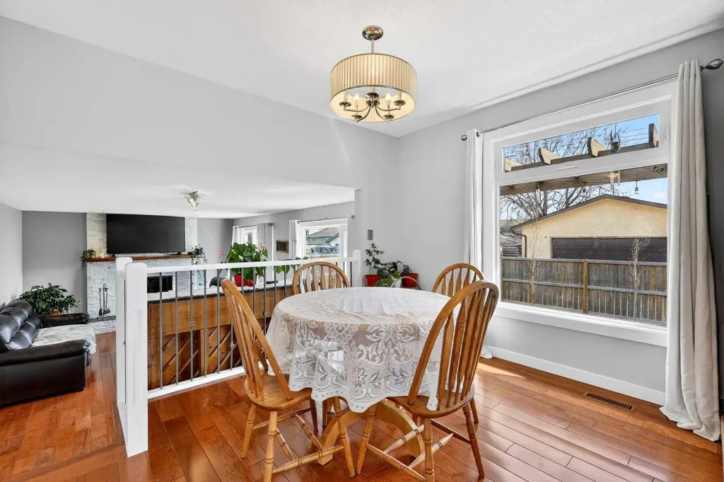 117 Bonitz Court Carseland AB T0J 0M0