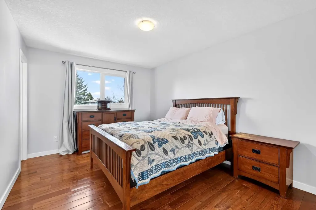 117 Bonitz Court Carseland AB T0J 0M0