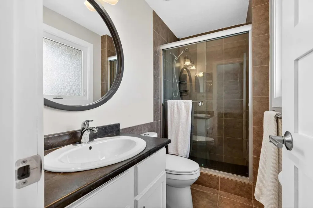 117 Bonitz Court Carseland AB T0J 0M0