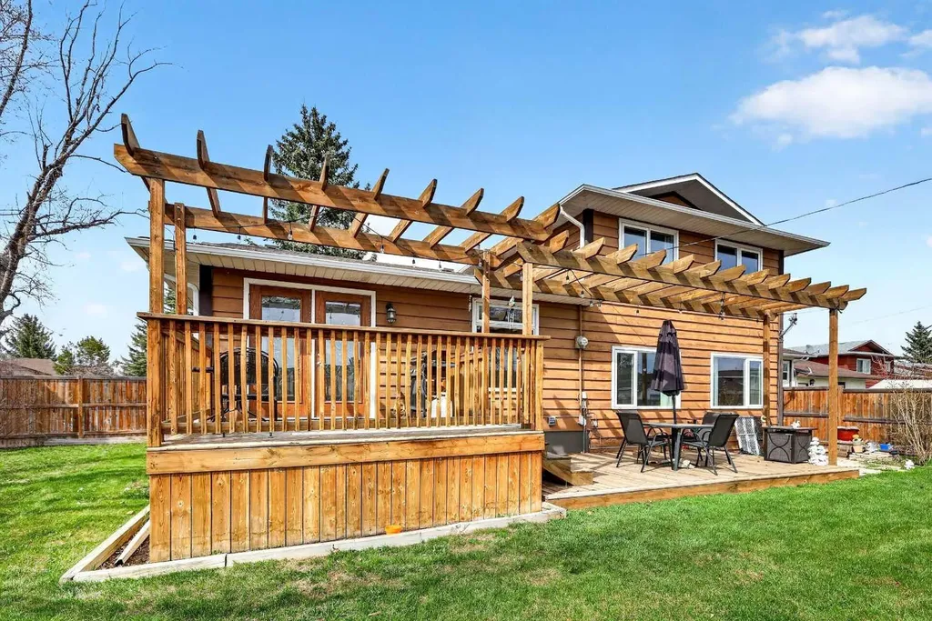 117 Bonitz Court Carseland AB T0J 0M0