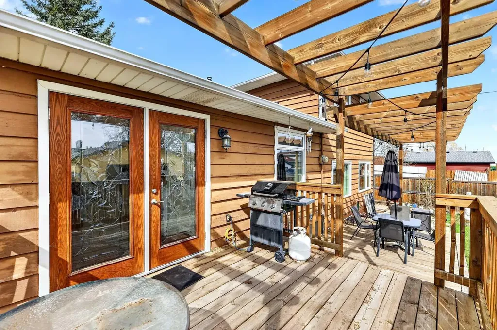 117 Bonitz Court Carseland AB T0J 0M0