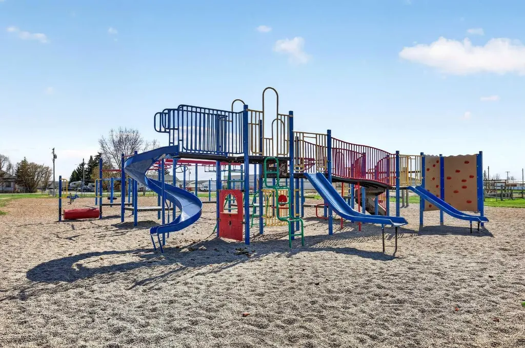 117 Bonitz Court Carseland AB T0J 0M0