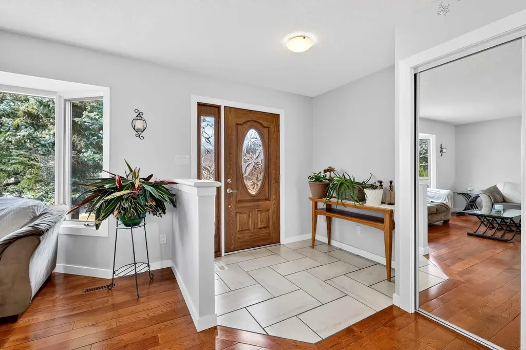 117 Bonitz Court Carseland AB T0J 0M0