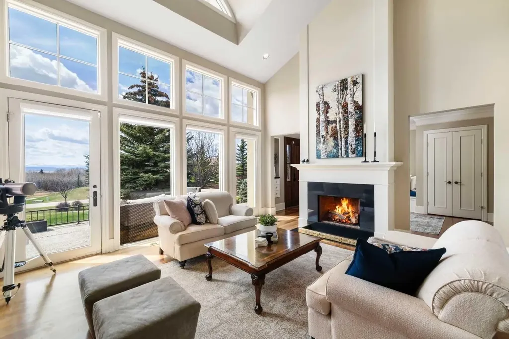 28 Pinnacle Ridge Drive Rural Rocky View County AB T3Z3N7