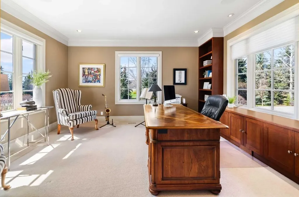 28 Pinnacle Ridge Drive Rural Rocky View County AB T3Z3N7