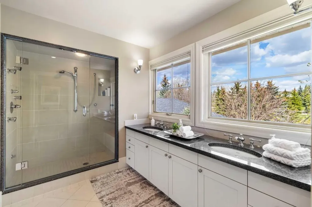 28 Pinnacle Ridge Drive Rural Rocky View County AB T3Z3N7