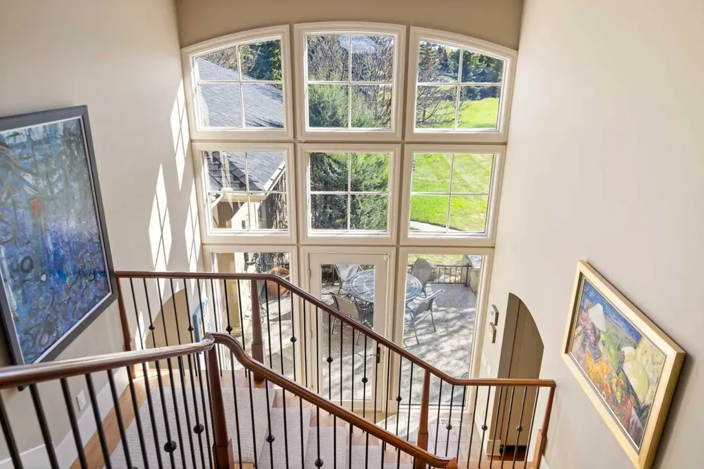 28 Pinnacle Ridge Drive Rural Rocky View County AB T3Z3N7