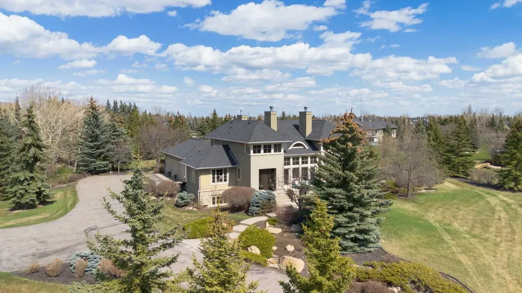 28 Pinnacle Ridge Drive Rural Rocky View County AB T3Z3N7