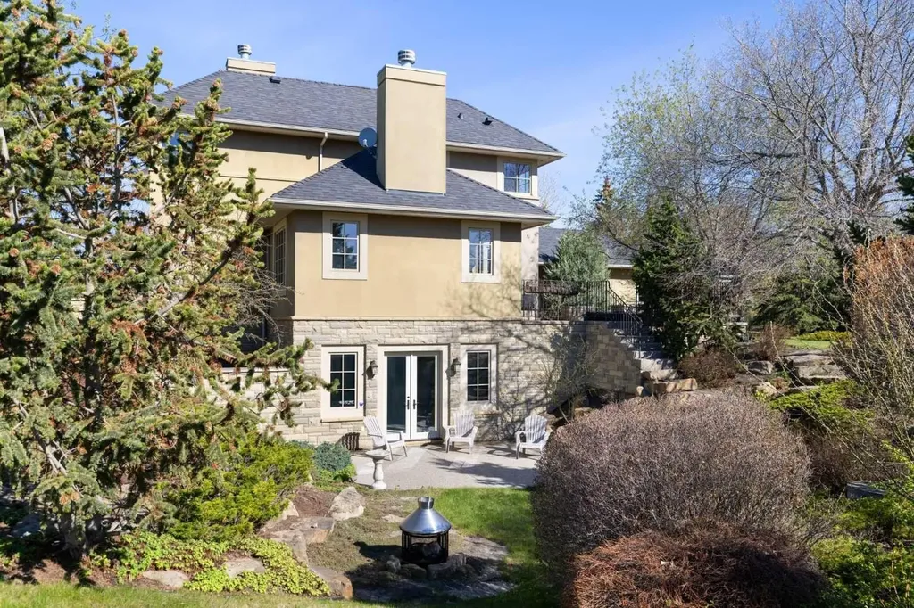 28 Pinnacle Ridge Drive Rural Rocky View County AB T3Z3N7