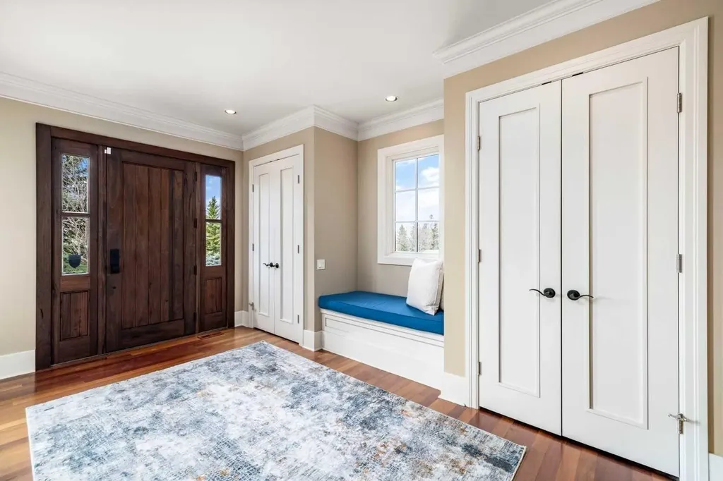 28 Pinnacle Ridge Drive Rural Rocky View County AB T3Z3N7