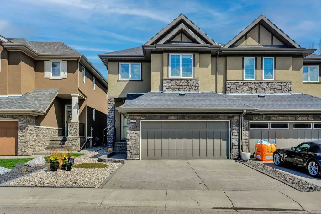 109 Cranleigh Place SE Calgary AB T3M 0N5
