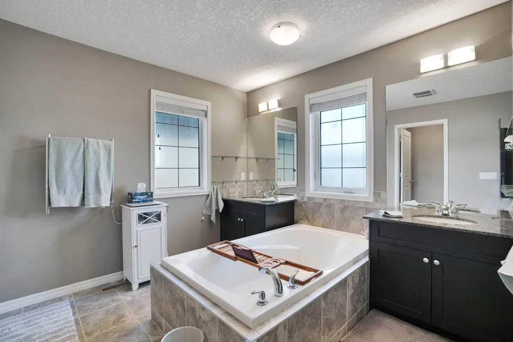 109 Cranleigh Place SE Calgary AB T3M 0N5