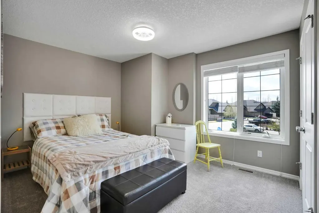 109 Cranleigh Place SE Calgary AB T3M 0N5