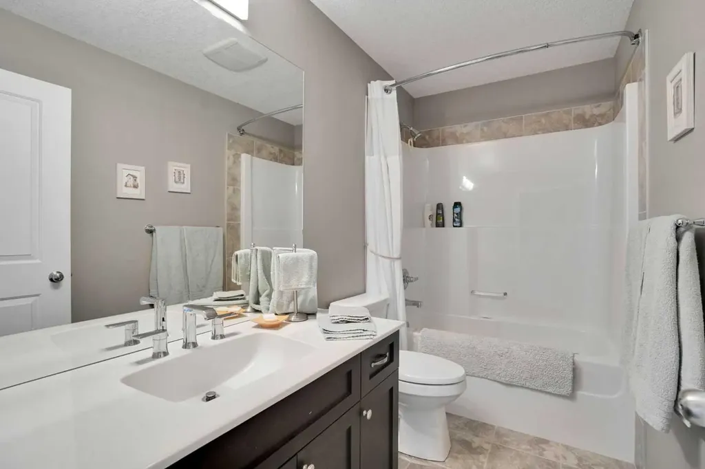 109 Cranleigh Place SE Calgary AB T3M 0N5