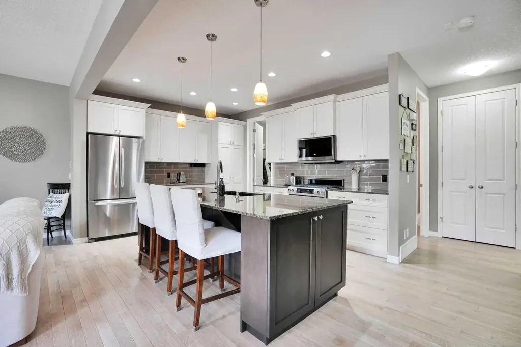 109 Cranleigh Place SE Calgary AB T3M 0N5