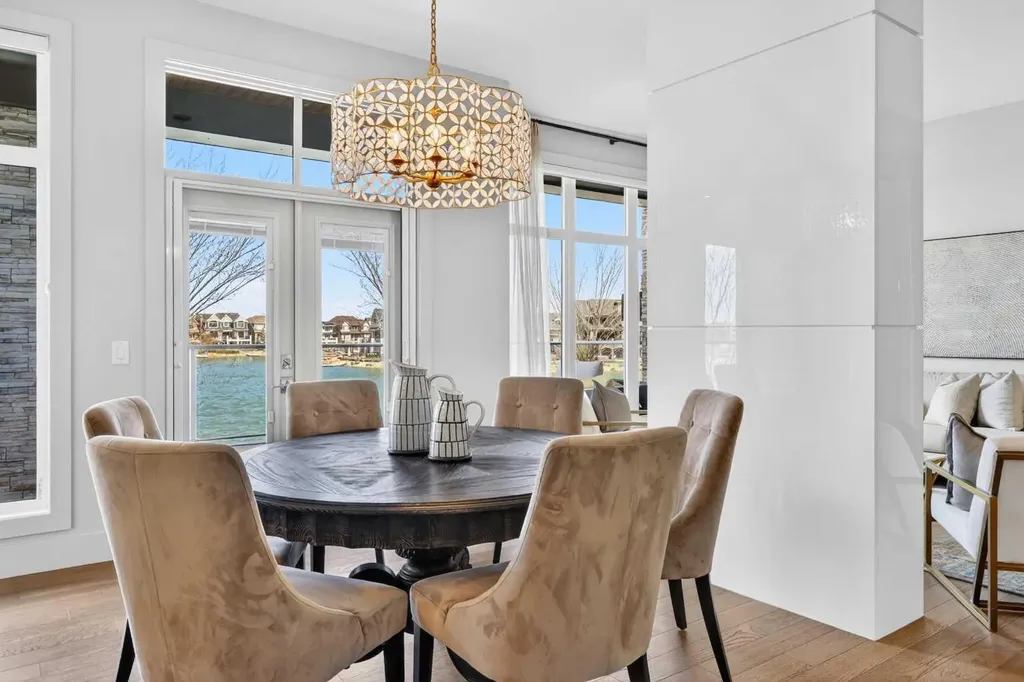 23 Mahogany Circle SE Calgary AB T2M 2V7