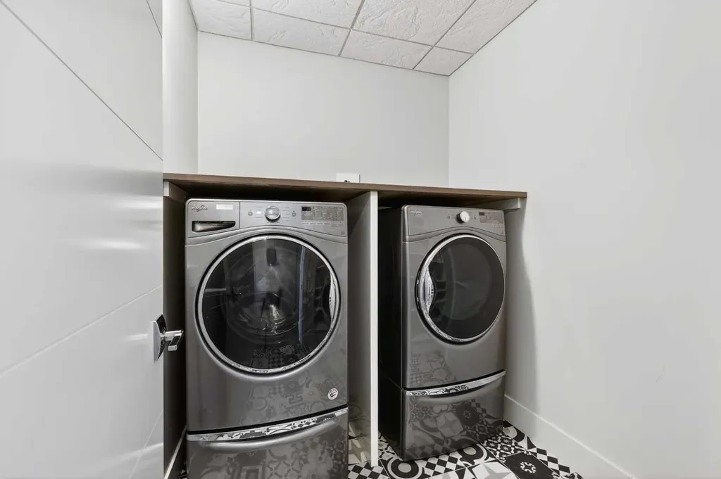 23 Mahogany Circle SE Calgary AB T2M 2V7