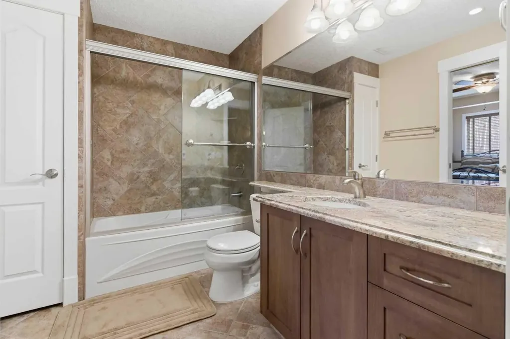 183 Discovery Ridge Way SW Calgary AB T3H 5G3