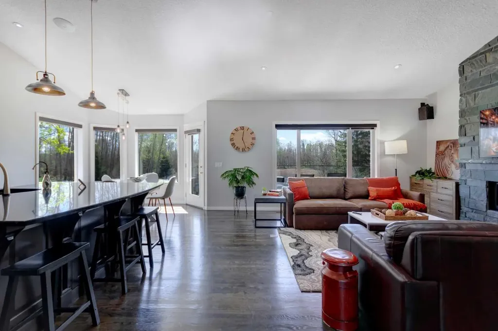 224091 148 Avenue W Rural Foothills County AB T0L 1W0