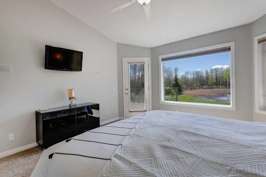 224091 148 Avenue W Rural Foothills County AB T0L 1W0