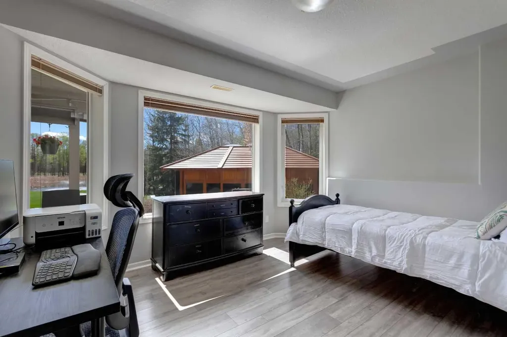 224091 148 Avenue W Rural Foothills County AB T0L 1W0