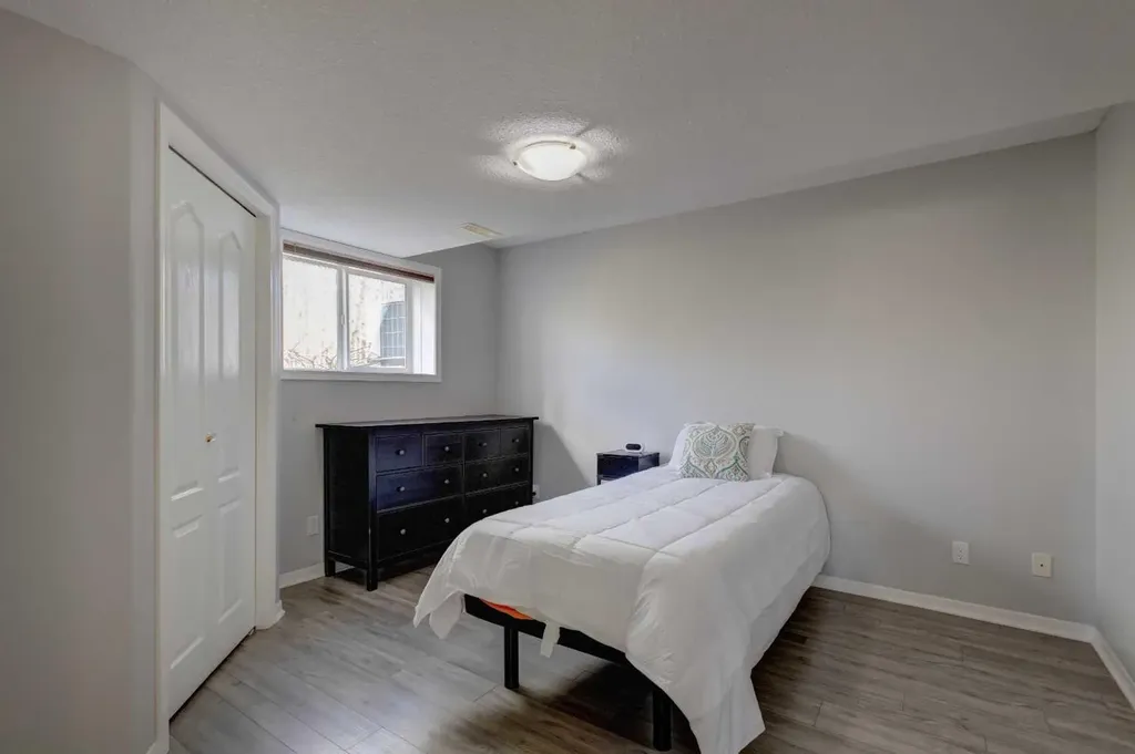 224091 148 Avenue W Rural Foothills County AB T0L 1W0
