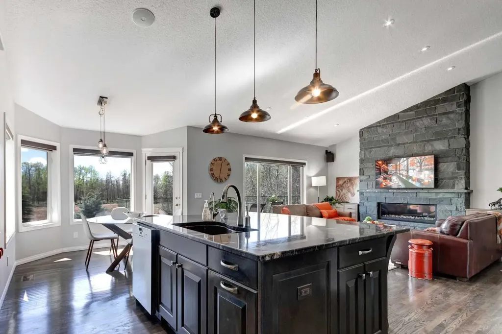 224091 148 Avenue W Rural Foothills County AB T0L 1W0