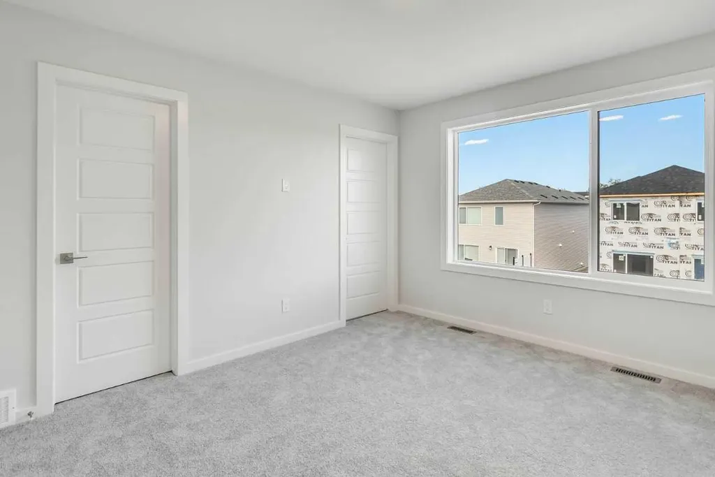 408 Heartwood Grove SE Calgary AB T3M2K1