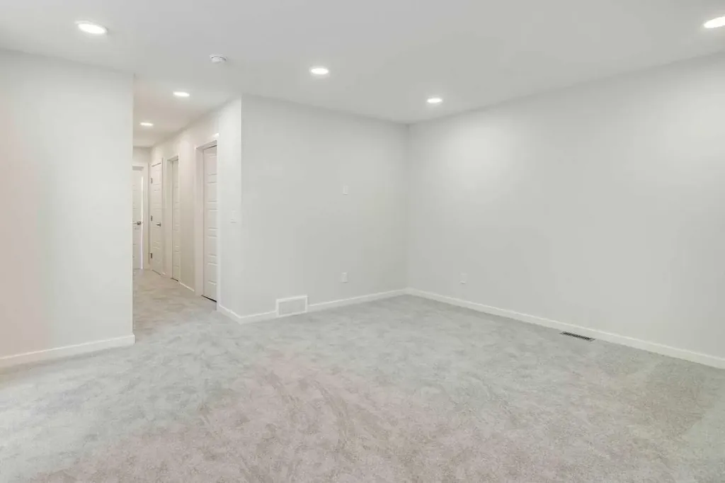 408 Heartwood Grove SE Calgary AB T3M2K1