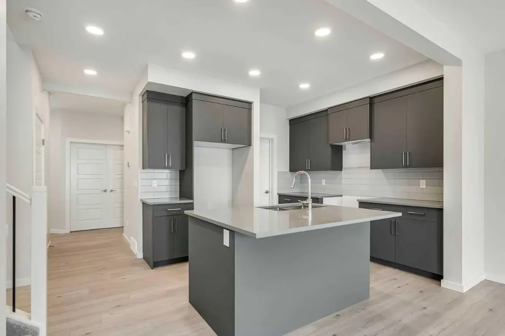 408 Heartwood Grove SE Calgary AB T3M2K1