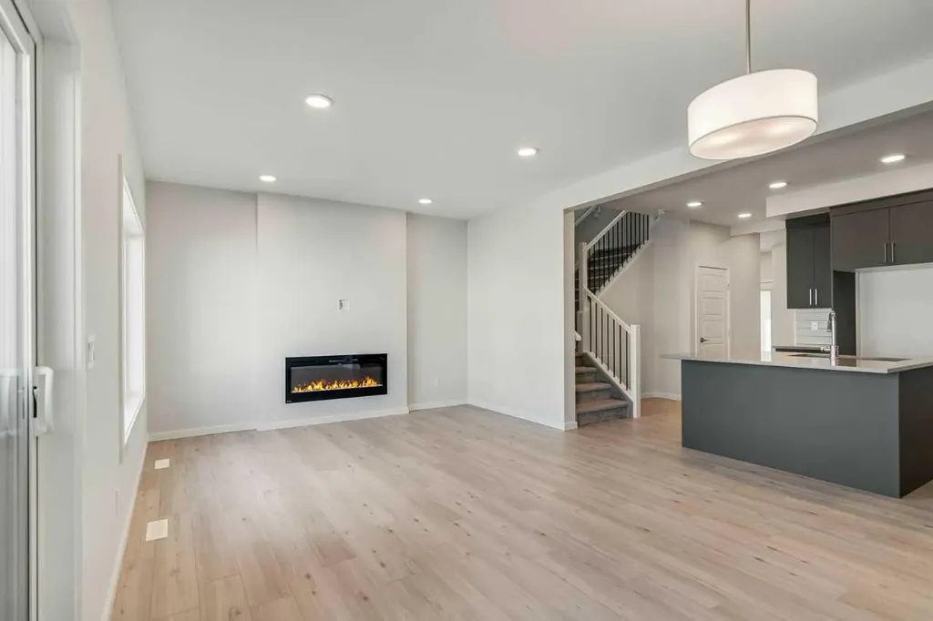 408 Heartwood Grove SE Calgary AB T3M2K1