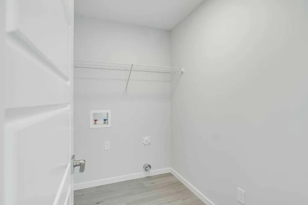 408 Heartwood Grove SE Calgary AB T3M2K1