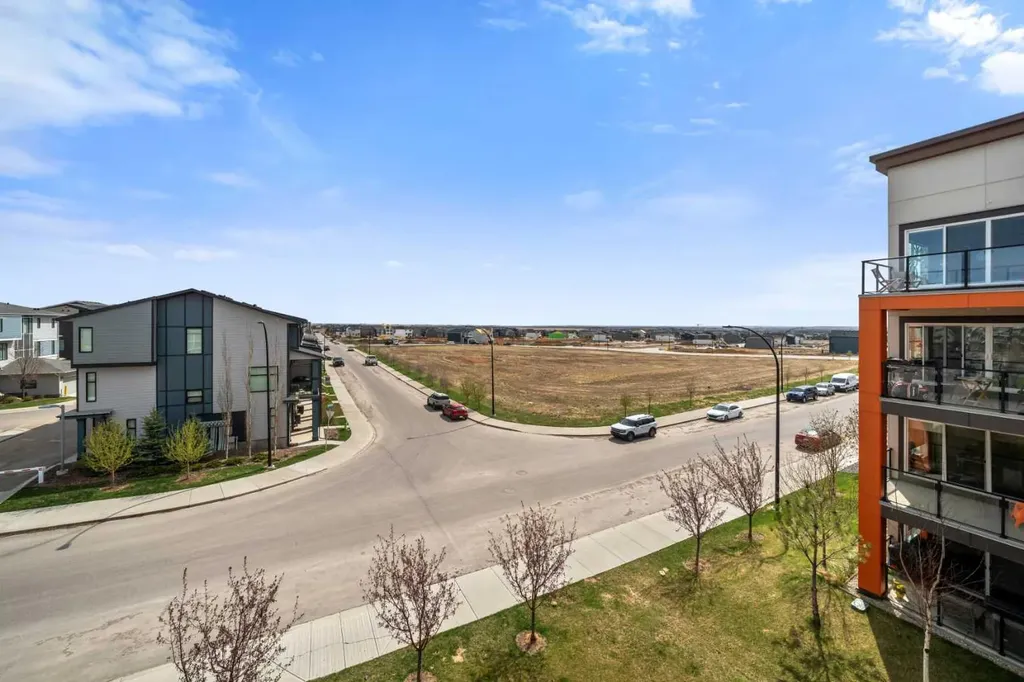 19661 40 Street SE Calgary AB T3M3H3