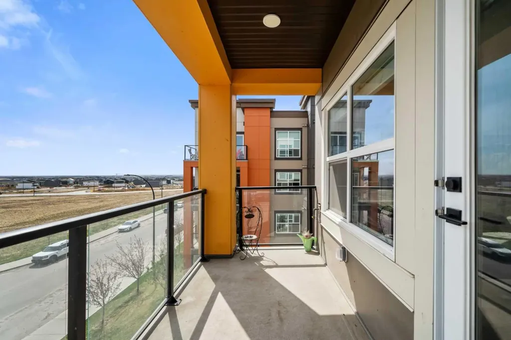 19661 40 Street SE Calgary AB T3M3H3