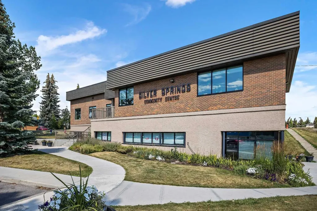 6451 70 Street NW Calgary AB T3B 3J5