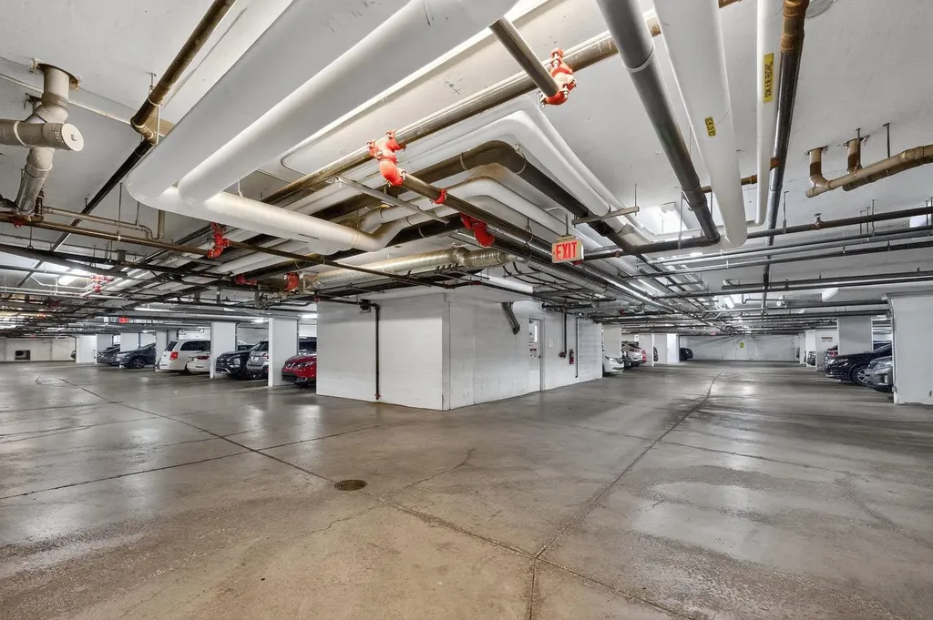 6118 80 Avenue NE Calgary AB T3j 1B3