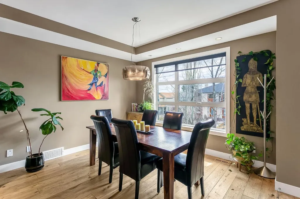 1834 30 Avenue SW Calgary AB T2T 1P7