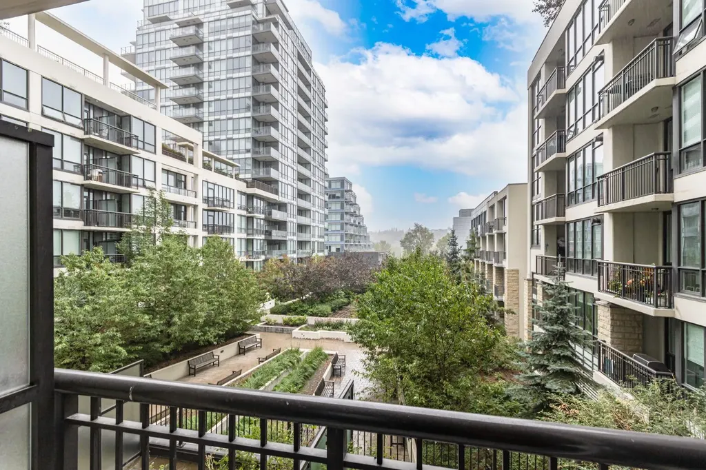 222 Riverfront Avenue SW Calgary AB T2P 4V9