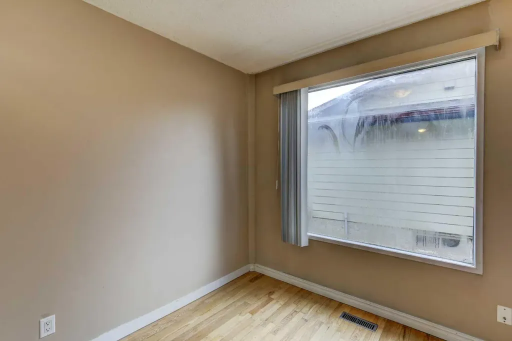 1163 Falworth Road NE Calgary AB T3J 1C8