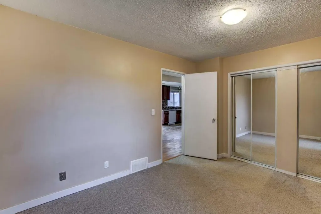 1163 Falworth Road NE Calgary AB T3J 1C8
