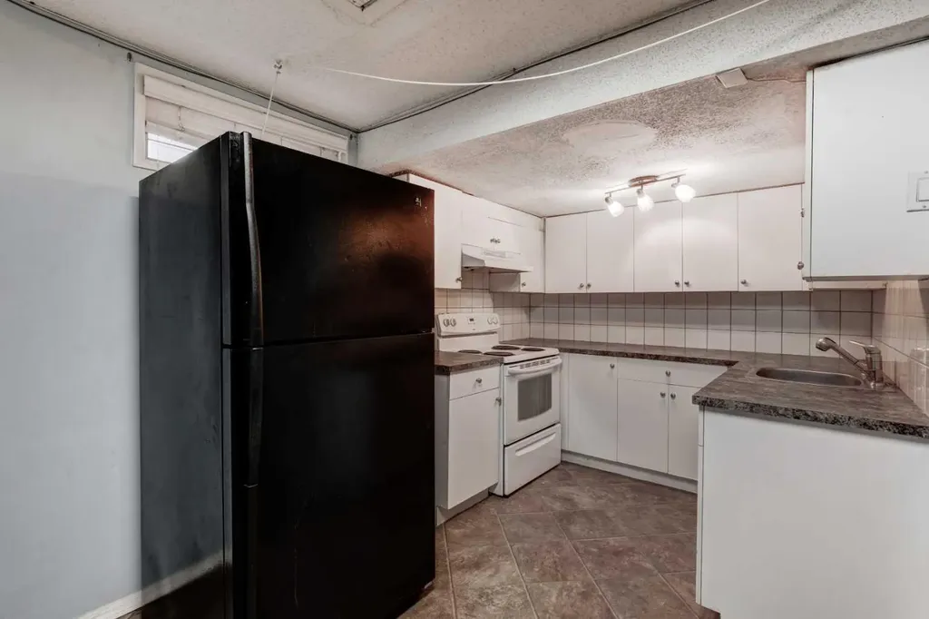 1163 Falworth Road NE Calgary AB T3J 1C8