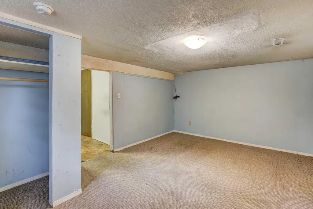 1163 Falworth Road NE Calgary AB T3J 1C8