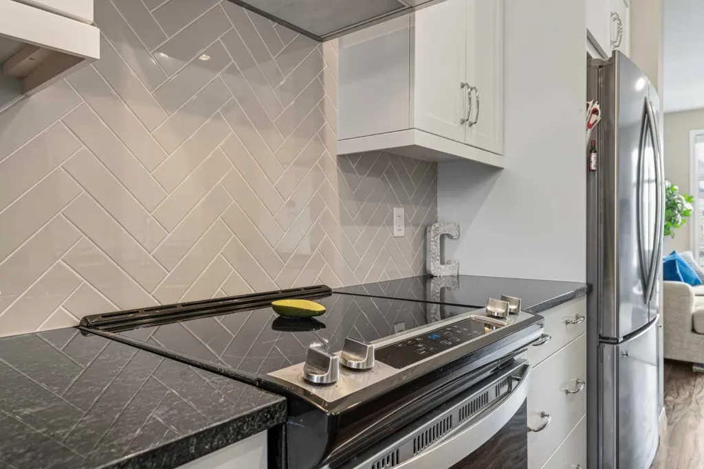 20545 Main Street SE Calgary AB T3M 3E9