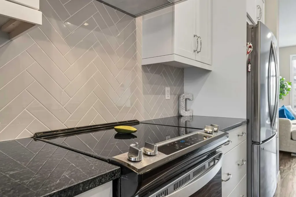 20545 Main Street SE Calgary AB T3M 3E9