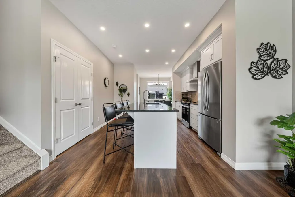20545 Main Street SE Calgary AB T3M 3E9