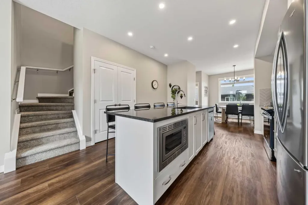 20545 Main Street SE Calgary AB T3M 3E9