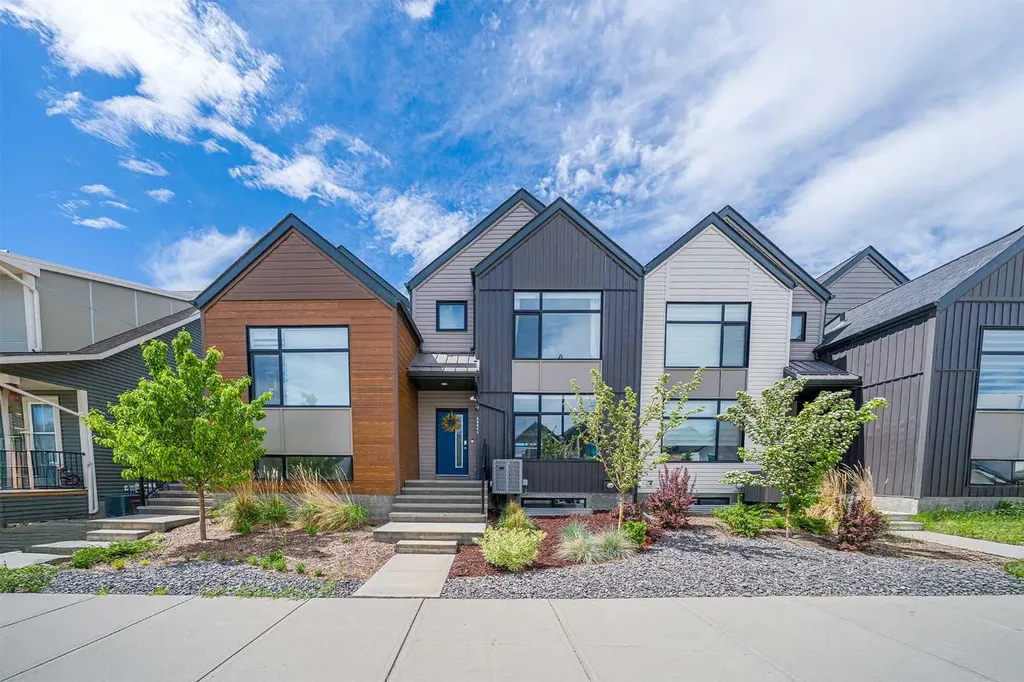 20545 Main Street SE Calgary AB T3M 3E9
