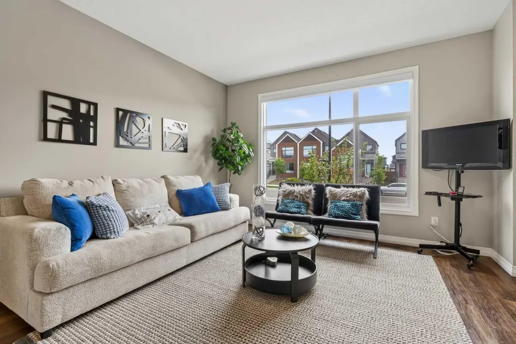 20545 Main Street SE Calgary AB T3M 3E9