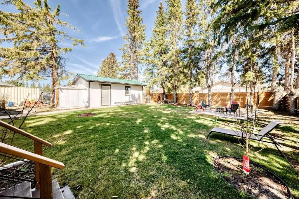 2026 9 Avenue Rural Red Deer County AB T0M1V0